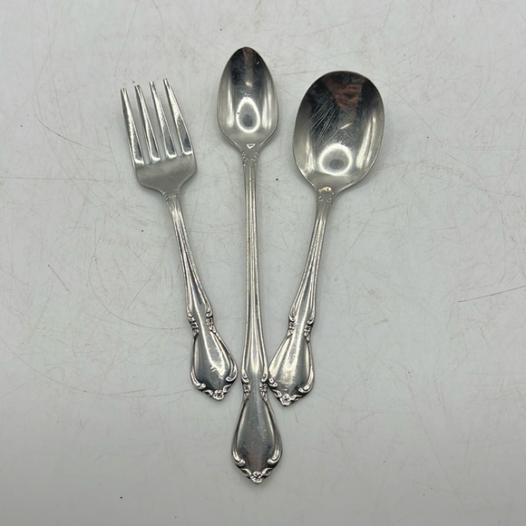 Oneida Craft Deluxe Lot Of 3 Silverware Fork Spoon Stainless - Picture 1 of 16